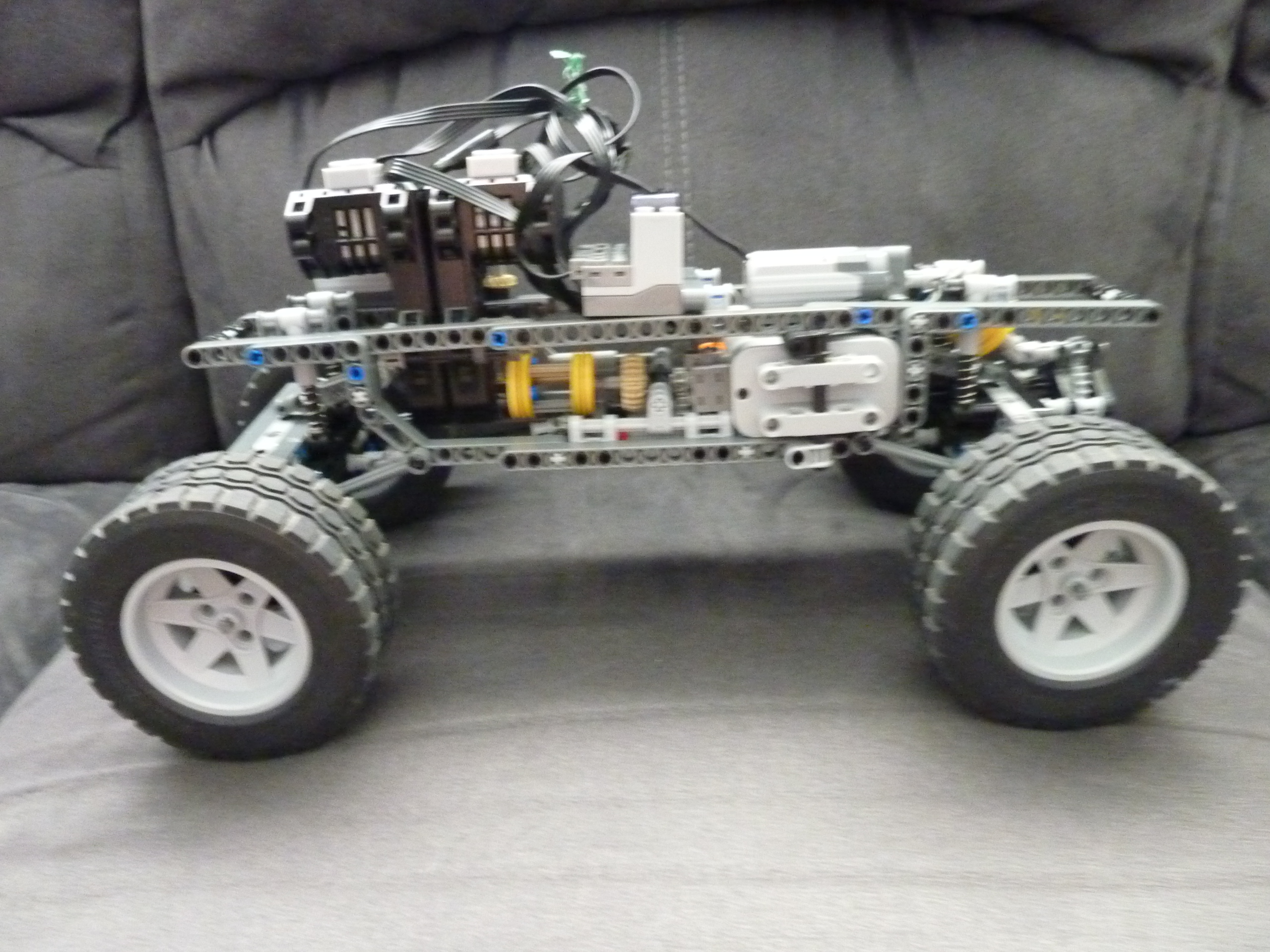 Lego RC Trial Buggy With 2-Speed Transmission LEGO Technic, Mindstorms, Model Scale Modeling - Eurobricks Forums