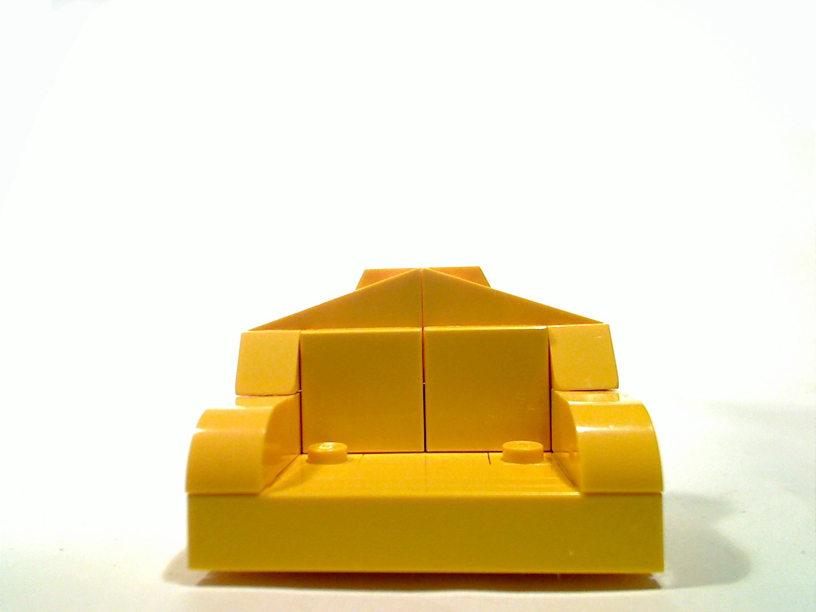http://www.brickshelf.com/gallery/CheeseBrick/Couch/picture_45.jpg