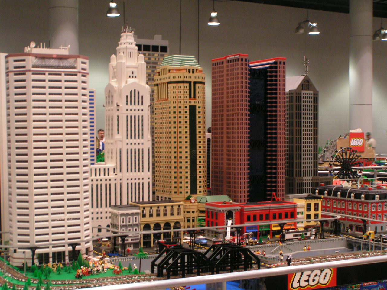 30 Coolest LEGO buildings of ALL TIME!