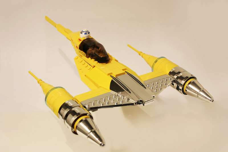 MOC Naboo Starfighter - LEGO Star Wars -
