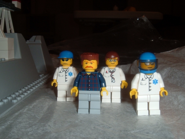 Hospital (7892) - LEGO Town - Eurobricks Forums
