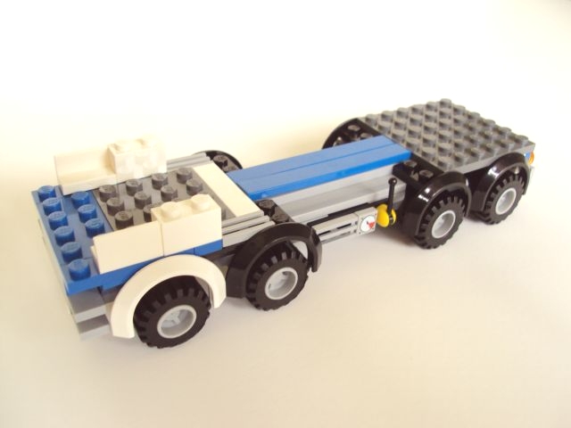 truck004.jpg