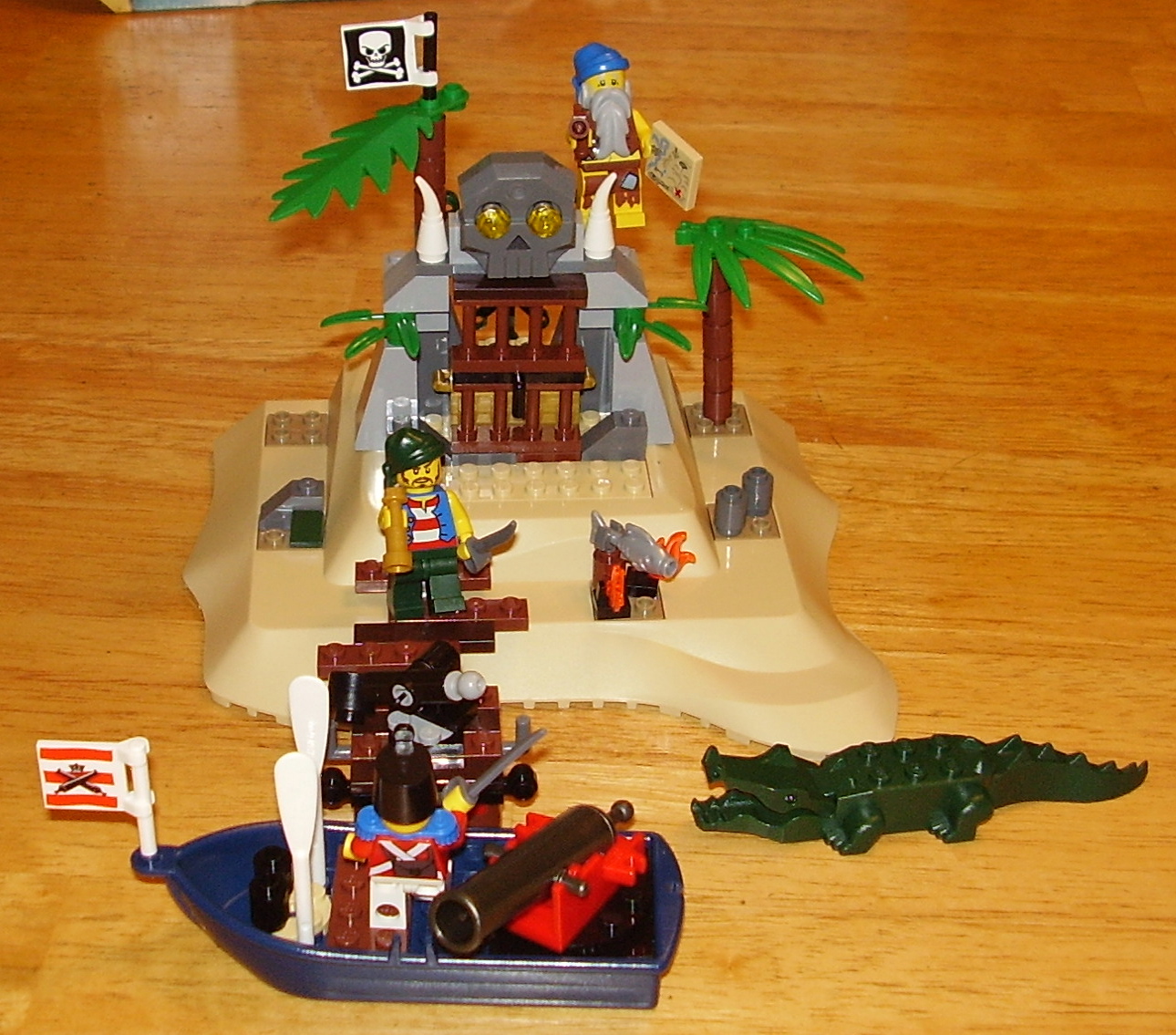 Review: 6241 Loot Island - LEGO Pirates -