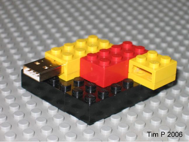 http://www.brickshelf.com/gallery/Wonga-Taa/Lego-USB-Flash-Drive/lego_flash_drive_-_07.jpg