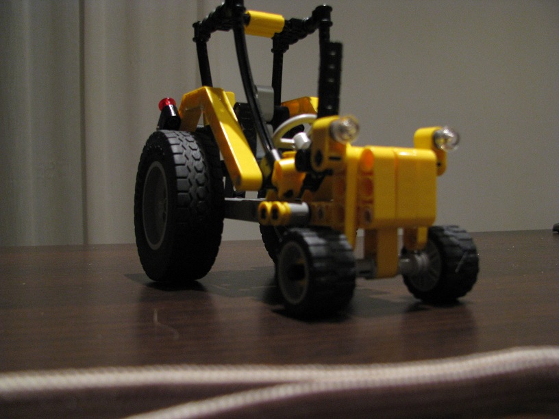 tractor_v1-2.jpg