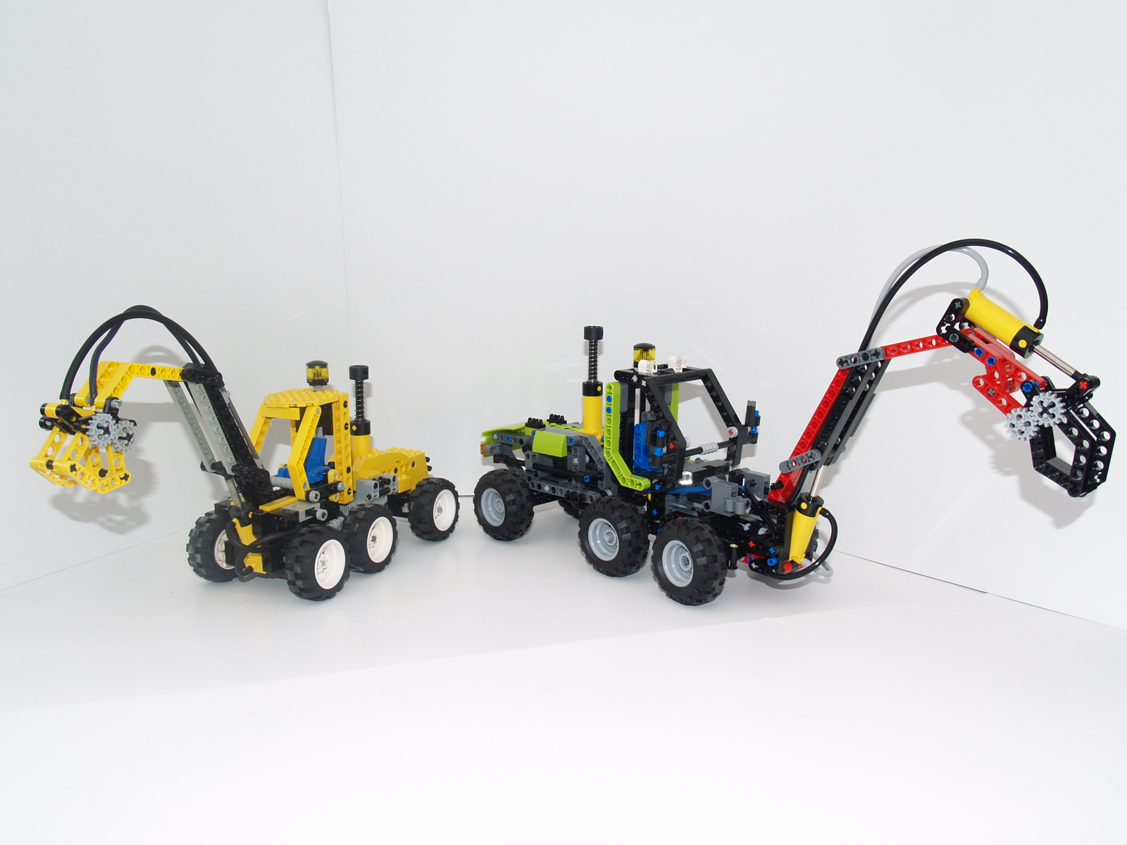 Alternative models for tractor and log loader 8049 - LEGO Technic