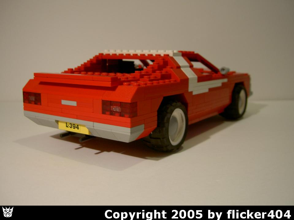 This car can be viewed on Brickshelf Comments
