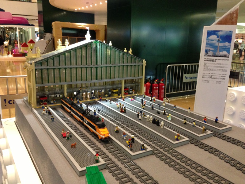 MOC: Gare du Nord, Paris - LEGO Train Tech - Eurobricks Forums