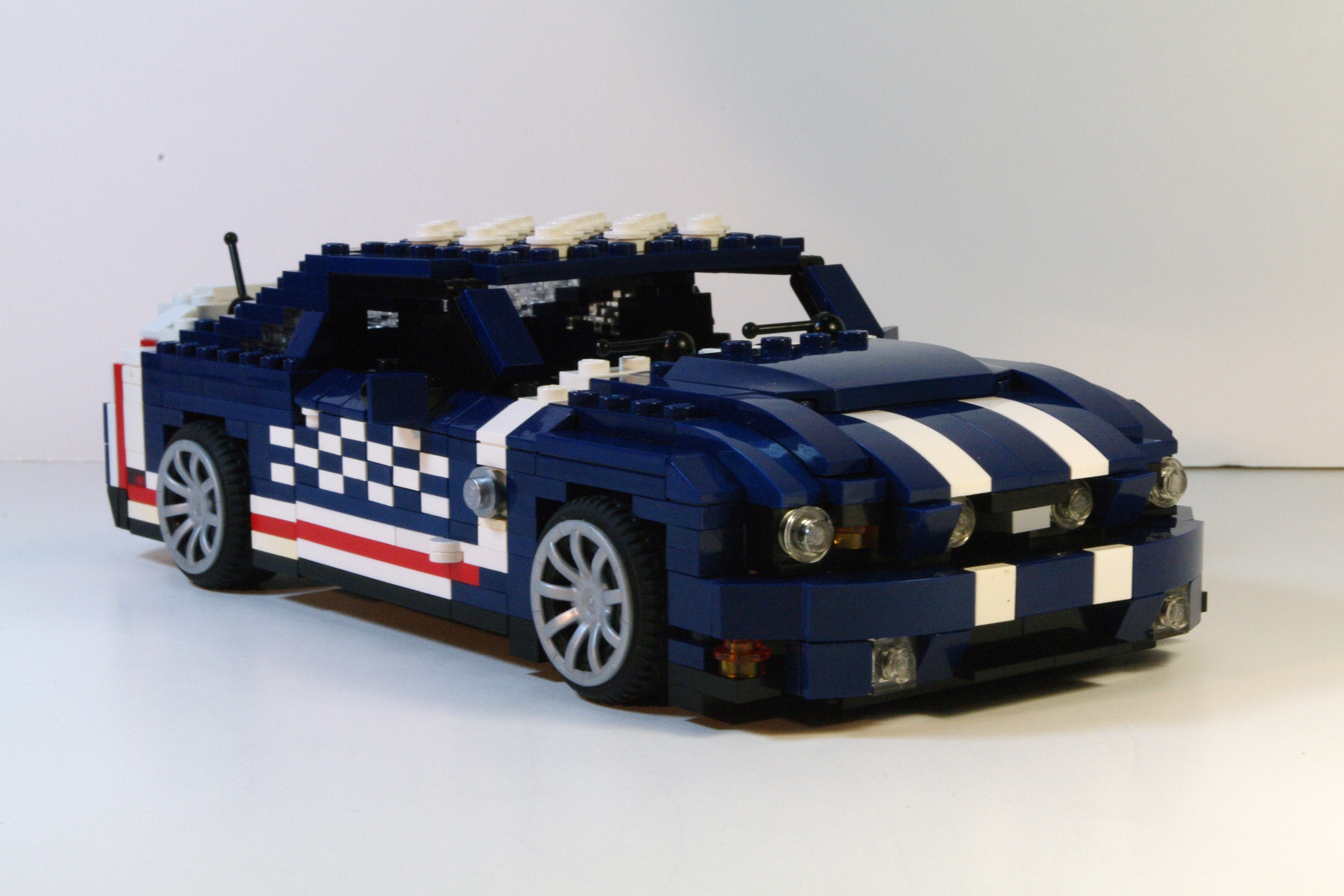 Ford Mustang GT - Видеоролики - LEGO.com