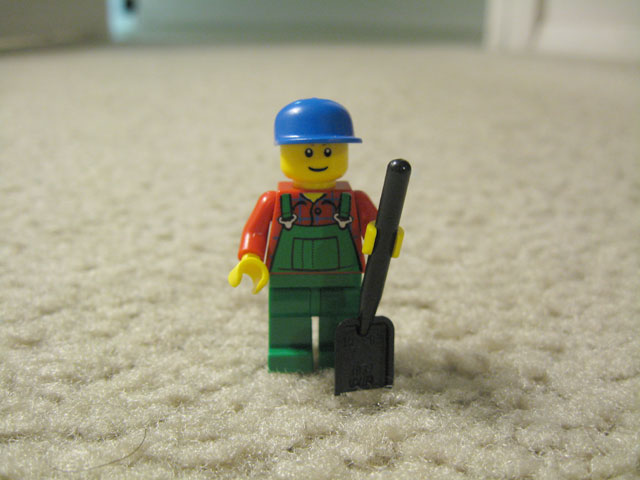 7634-tractor-minifig.jpg