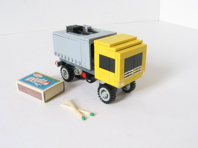 Small lego truck