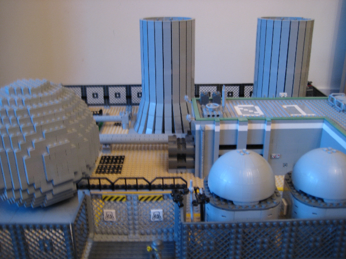 lego-nuclear-power-plant-004.png