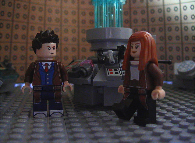 ten_and_donna_in_the_tardis.jpg