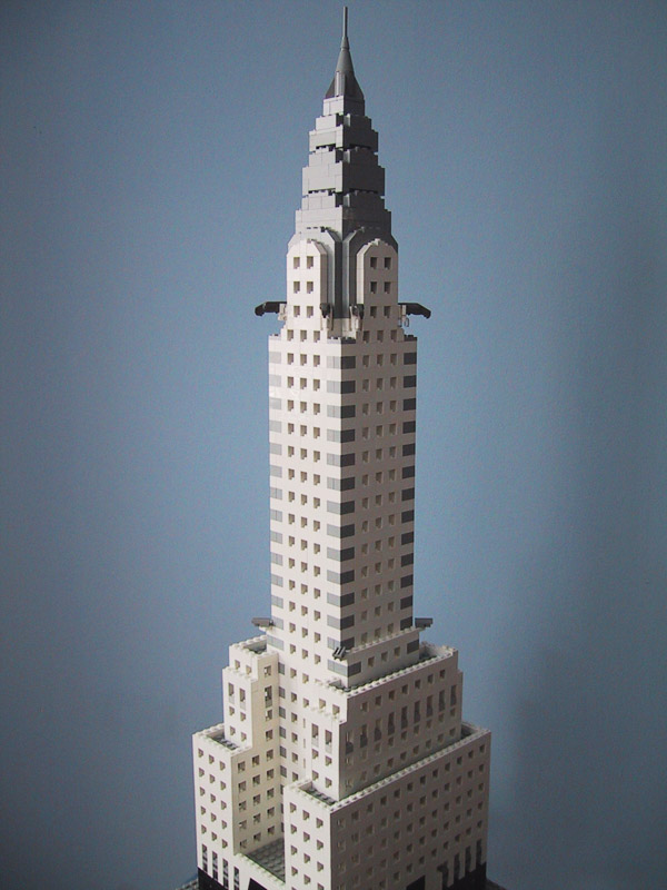 Sean Kenney Art with LEGO bricks The Chrysler Building