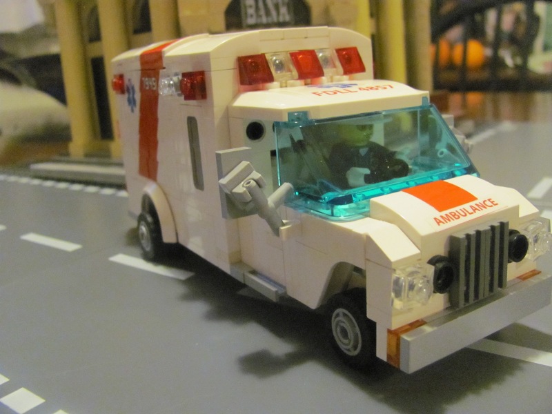 ambulance_10a.jpg