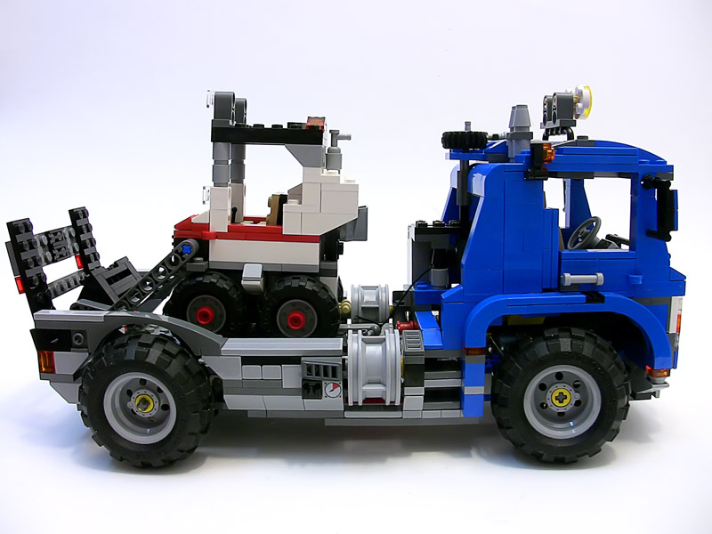 Обзор набора LEGO Creator 5893 «Мощный внедорожник»  Img_2568_800px