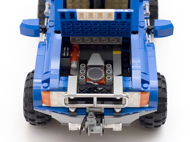 Обзор набора LEGO Creator 5893 «Мощный внедорожник»  Img_4889_800px