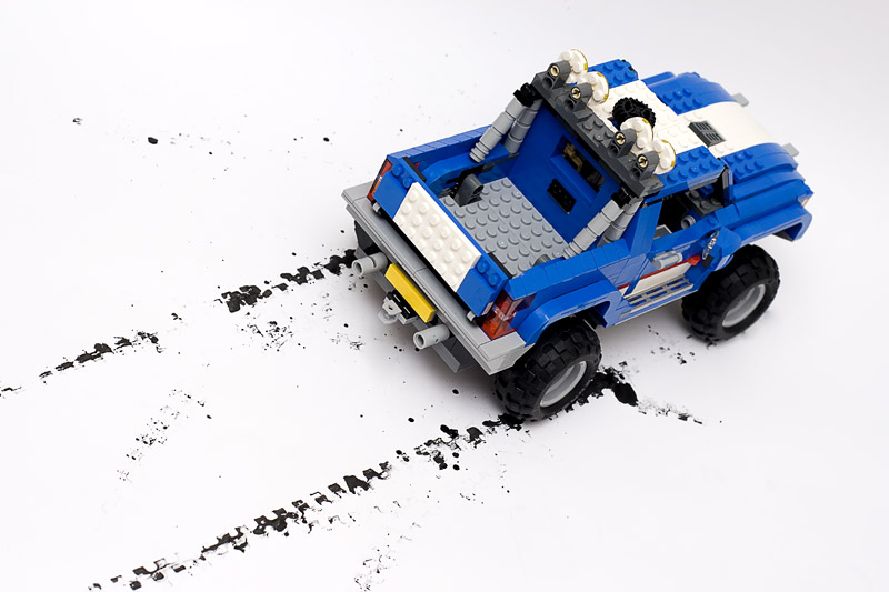 Обзор набора LEGO Creator 5893 «Мощный внедорожник»  Img_4908_800px