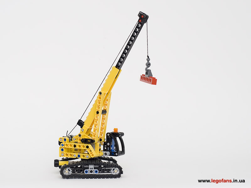 Обзор набора LEGO Technic 9391 "Гусеничный кран" Img_4922_800px