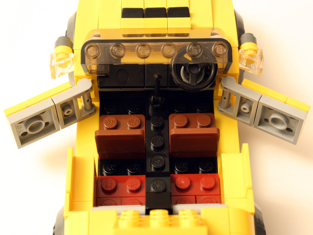 yellowcar_dash_640.jpg