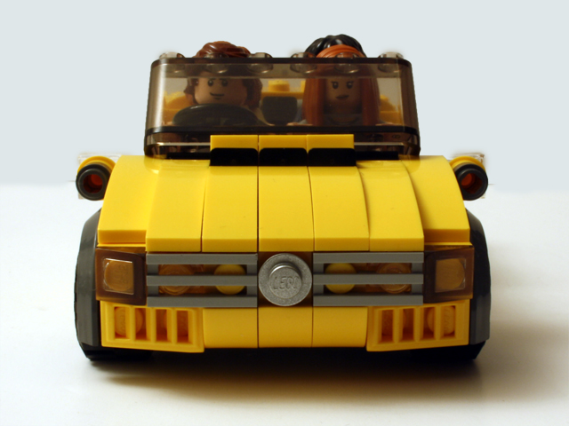 yellowcar_front_640.jpg