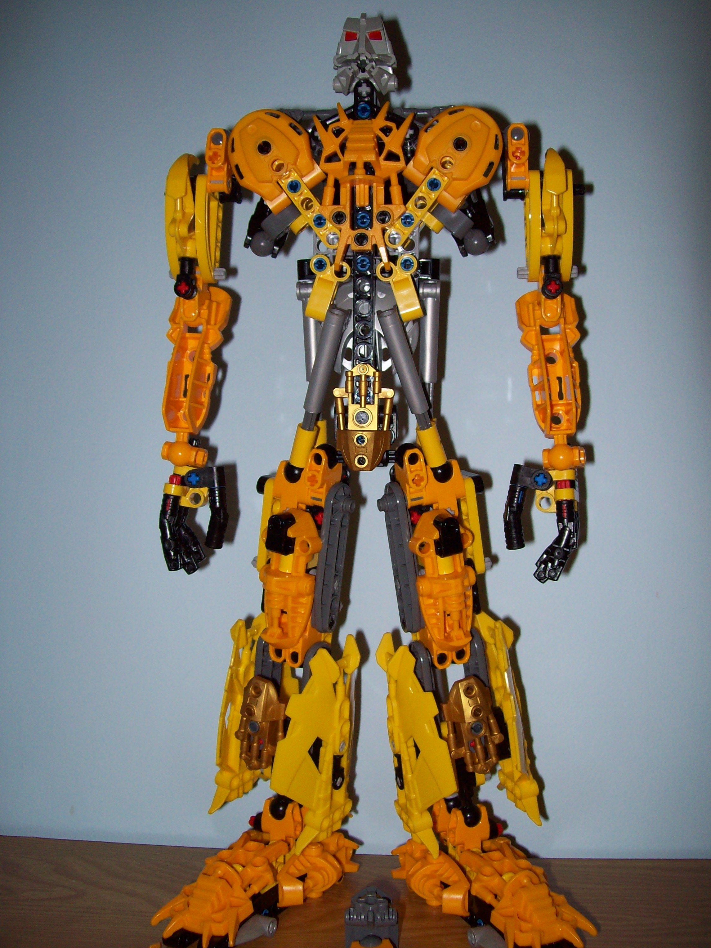 Bionicle mata. Бионикл: тоа мата - Нуи (2009):. Бионикл тоа мата Нуи. Бионикл матануи Титан.