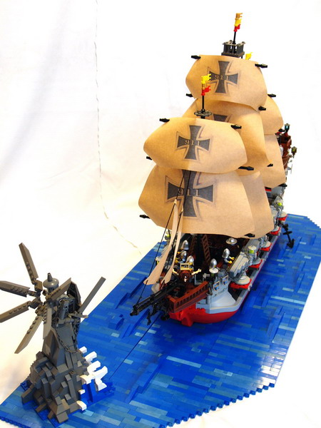 battle-ship-ironcross02.jpg