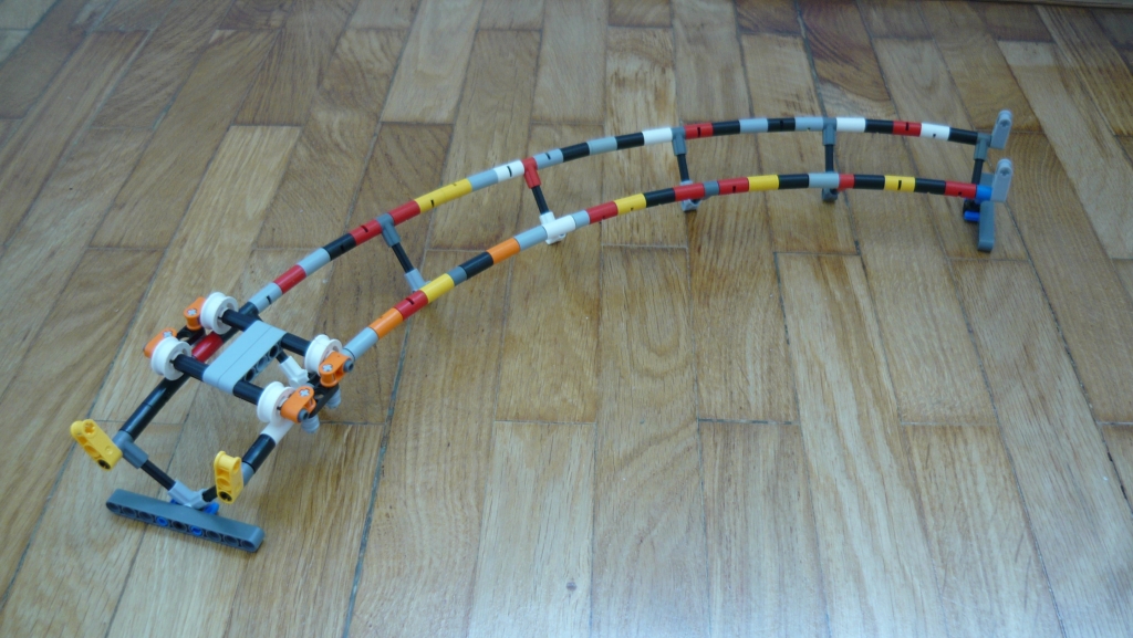 Simple Lego Roller Coaster | vlr.eng.br